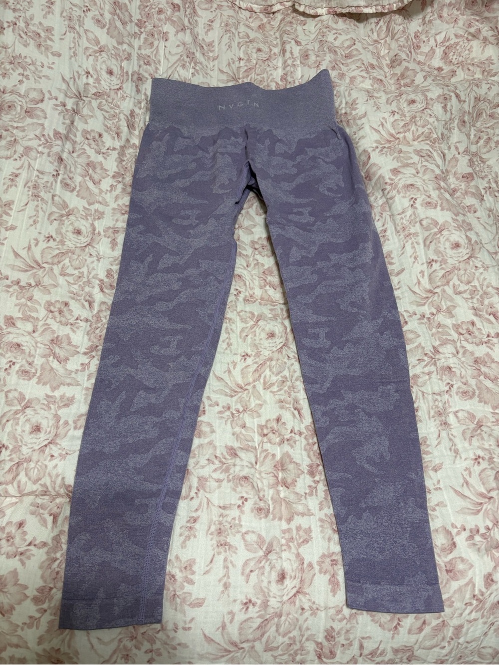 NVGTN Lavender Camo Seamless Workout Leggings